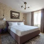 Grand Universe La Residenza 4*