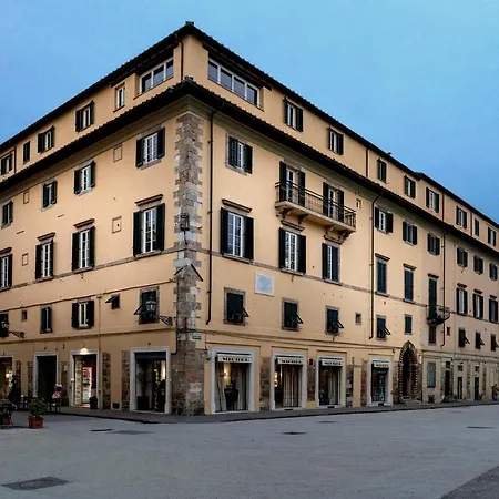Grand Universe La Residenza Aparthotel Lucca