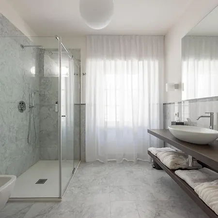 Grand Universe La Residenza 4*
