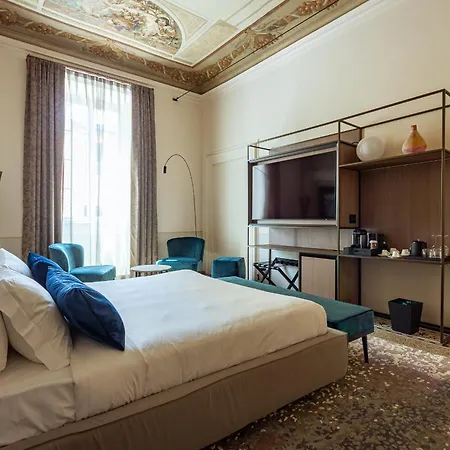 Grand Universe La Residenza Aparthotel