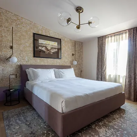 Grand Universe La Residenza 4*