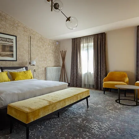 Grand Universe La Residenza 卢卡