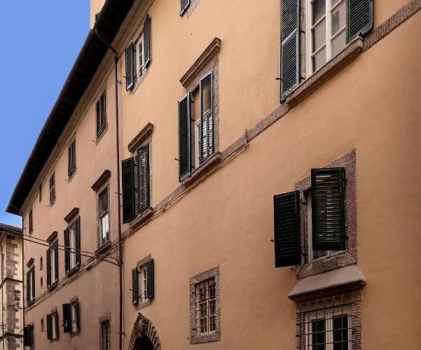 Grand Universe La Residenza Apart-hotel 4*