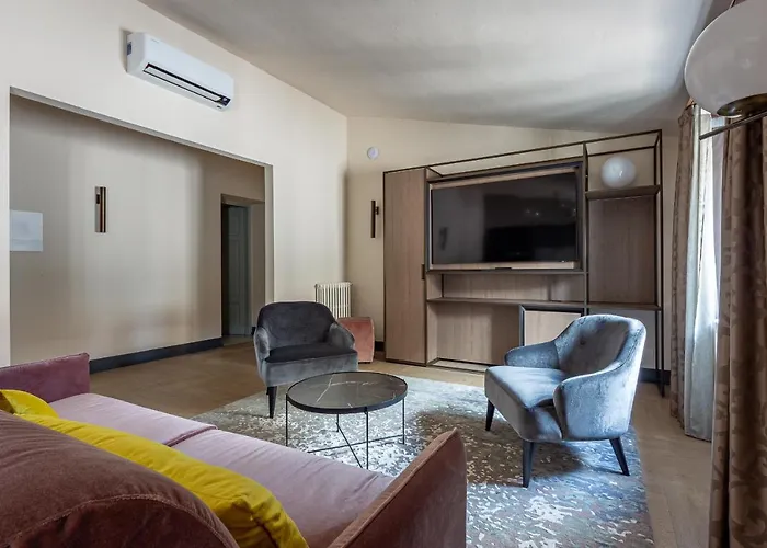 Apart-hotel Grand Universe La Residenza Lucca