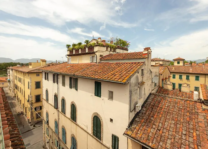 Apart-hotel Grand Universe La Residenza 4*