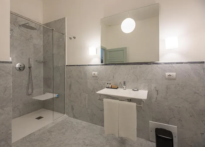 Apart-hotel Grand Universe La Residenza 4*